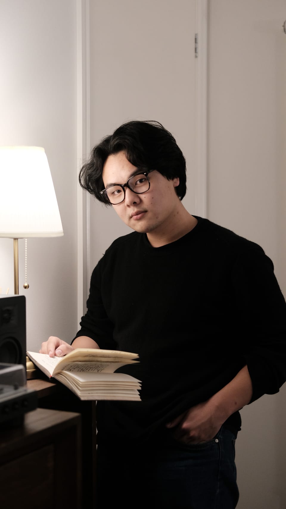 My name is Robin Waldun. I graduated with a Literature degree with Honours, and now I'm sharing everything I've learned.